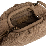 DEPECHE Berlin braided clutch Clutch 011 Sand