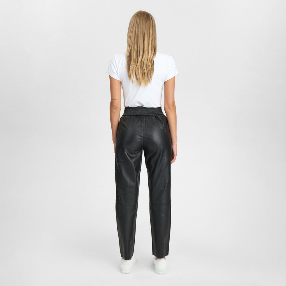 Cool Belle leather baggy pants / 50646 - Black – DEPECHE