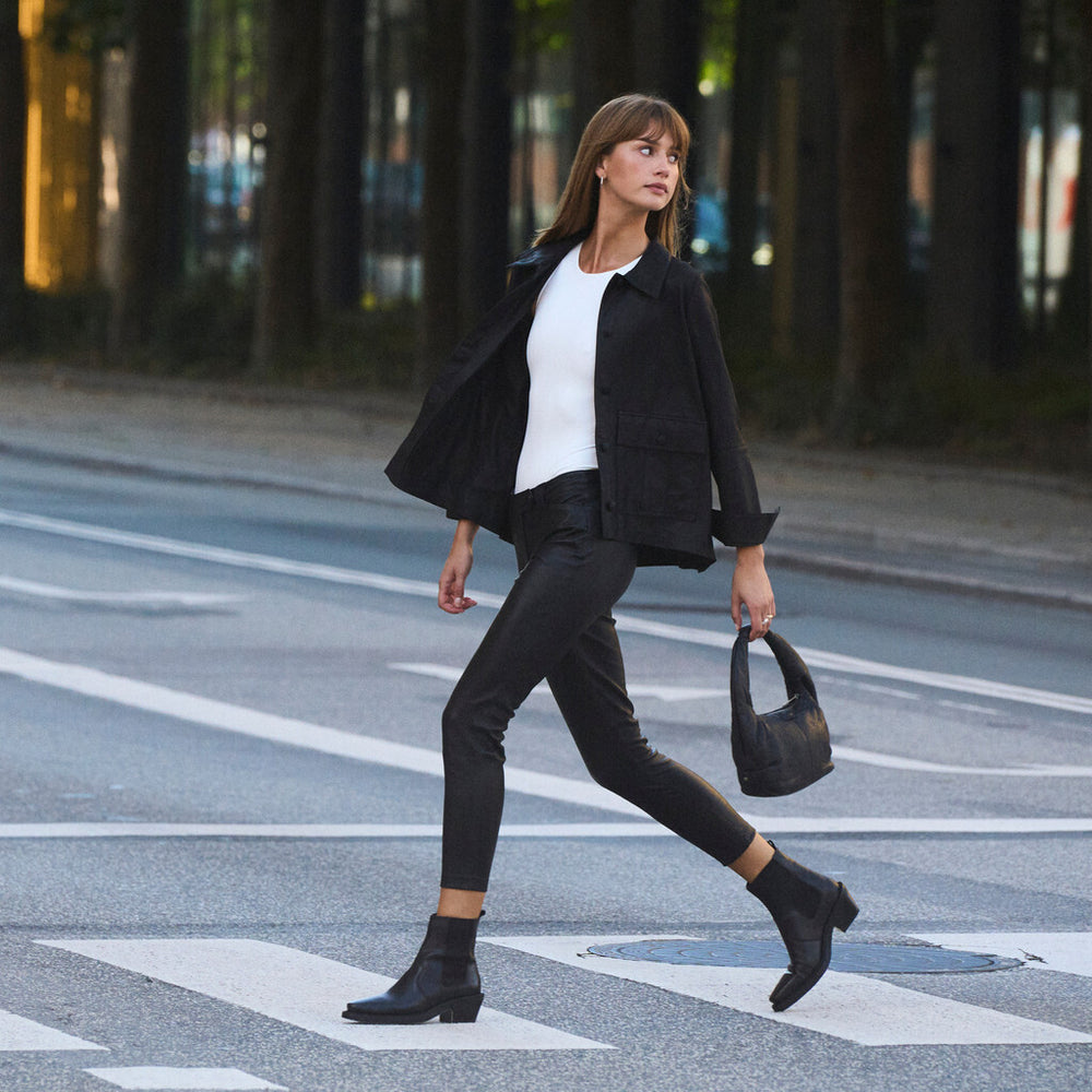 Cool Lenoa leather jacket in soft quality / 50910 - Black (Nero