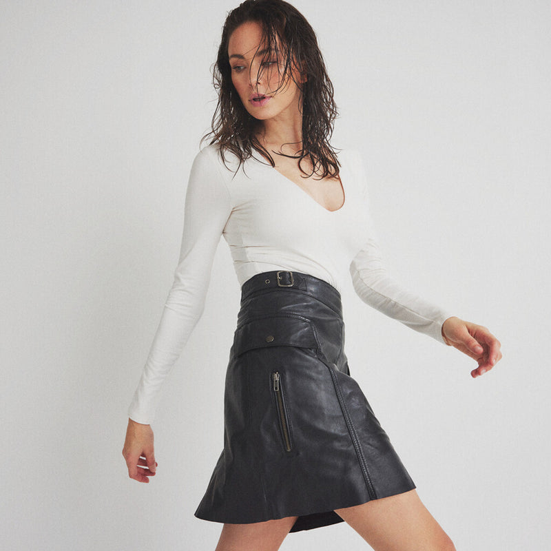 Depeche leather wear Cool a-shape fitting Drea leather skirt Skirts 099 Black (Nero)