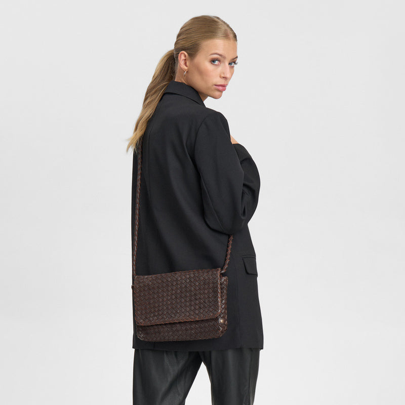 DEPECHE Elegant crossover Clutch 161 Dark brown