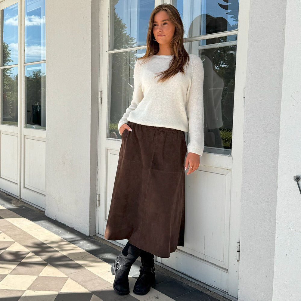 Evelyn suede skirt / 51388 - Dusty brown – DEPECHE