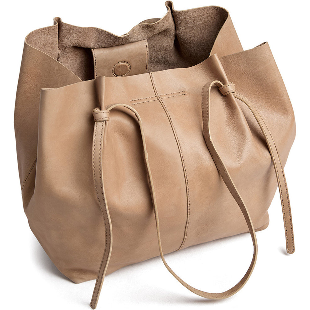 Exclusive leather shopper / 16160 - Dessert – DEPECHE