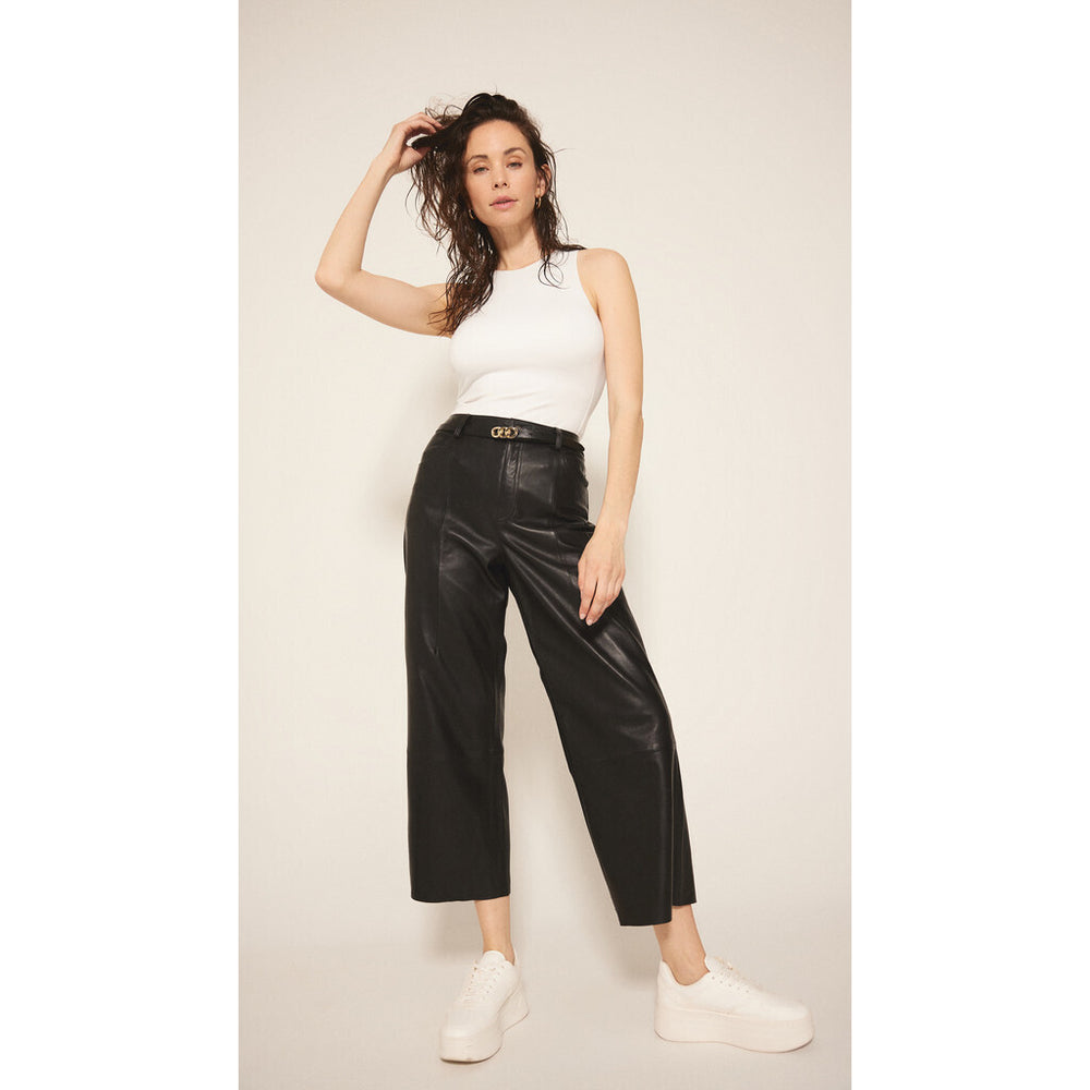 HW_regular_fitting_Boa_leather