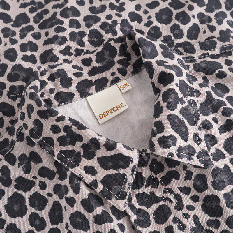 Depeche Clothing Jane jacket decorated with a beautiful patch Jackets 281 Grey leo print