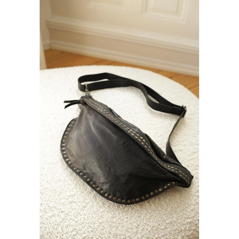 DEPECHE Leather bumbag decorated with beautiful rivets Bumbag 099 Black (Nero)