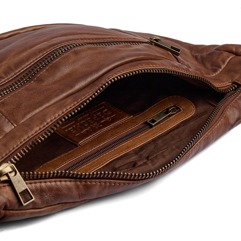 DEPECHE Oversize leather bumbag in high and soft quality Bumbag 221 Chesterfield