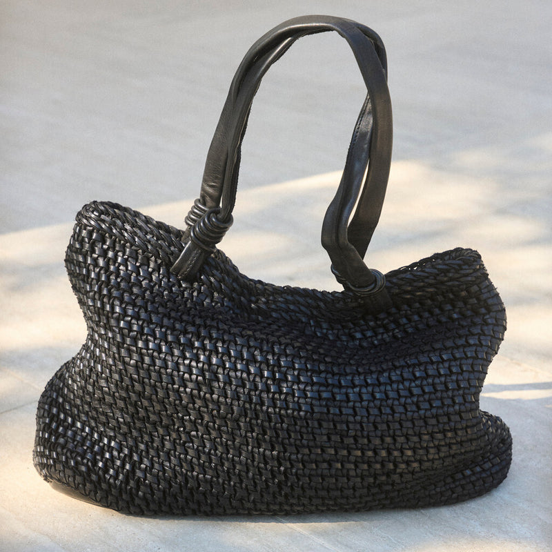 DEPECHE Shopper leather bag decorated with weaving Shopper 099 Black (Nero)