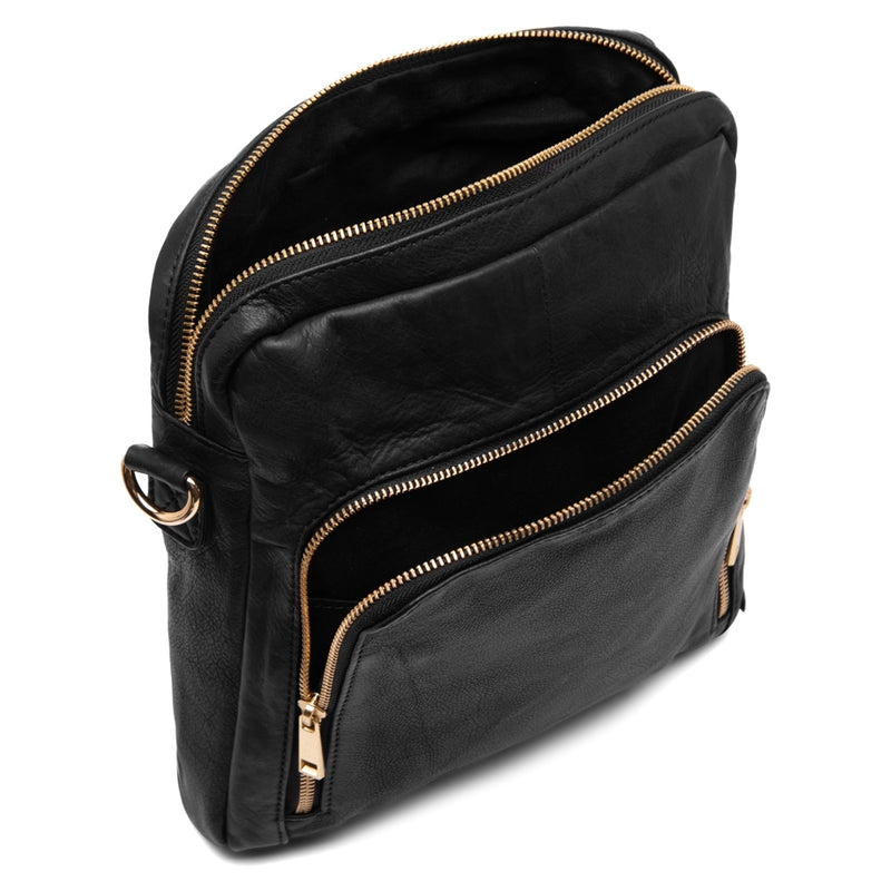 DEPECHE Crossover bag in silky soft leather quality Cross over 099 Black (Nero)