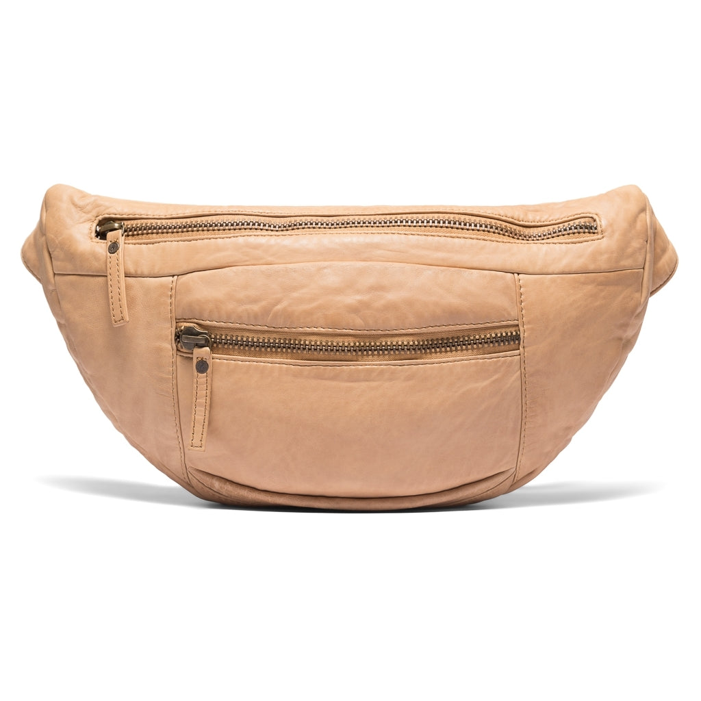 Oversize leather bumbag in high and soft quality / 13860 - Chestnut –  DEPECHE